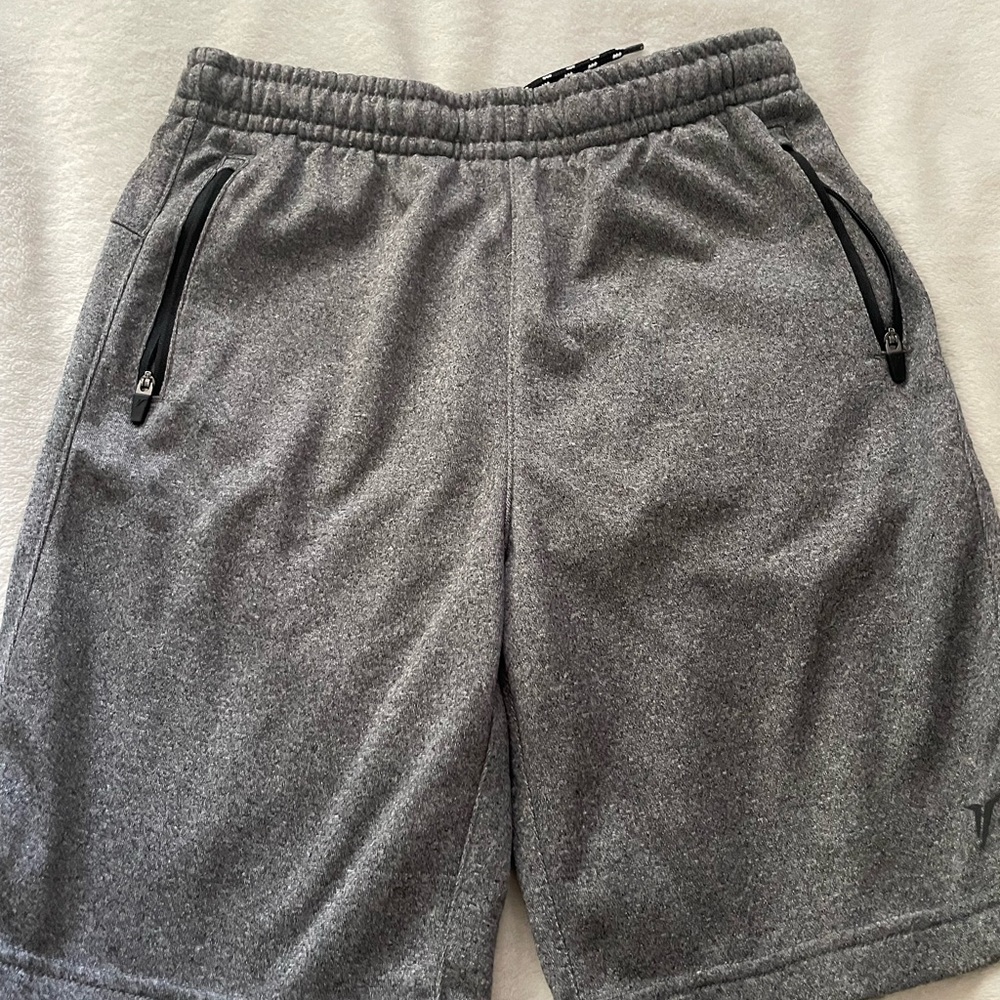 Boys basketball sweat short